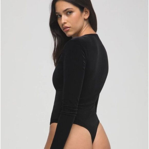 Good American Tops - Good American All Day Long Bodysuit